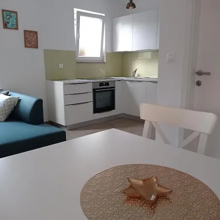 Apartman Linda Krk Town Exterior foto