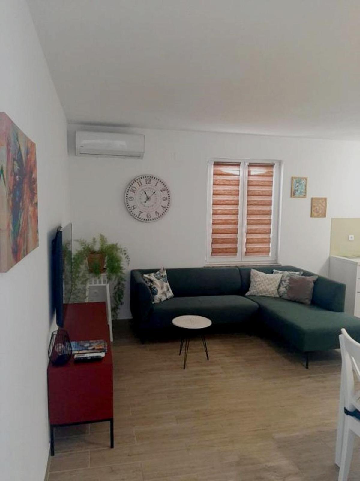 Linda Apartment Krk Town