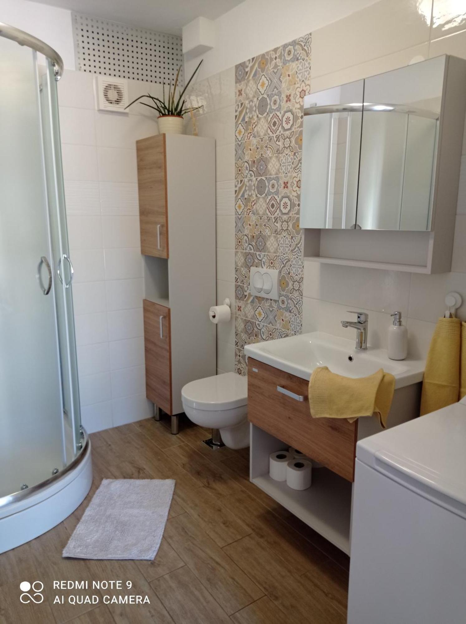 Apartma Linda *